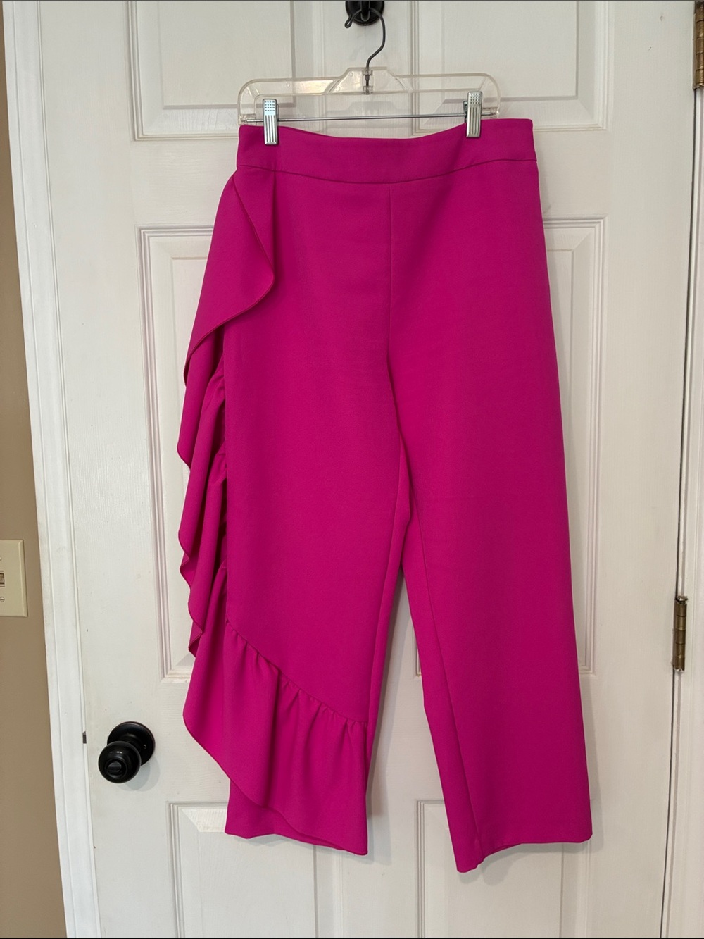 River Island Ruffle Leg Capri/Crop Pants
